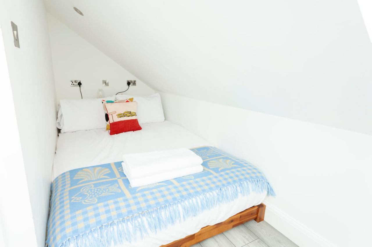 Sunbeam Sleeps 10 * Whitstable